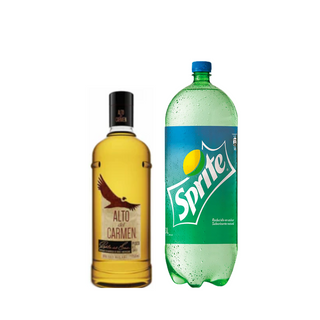 Promo Pisco Alto del Carmen Roble del Sur 1000 ml + Bebida 3 Lts Variedades
